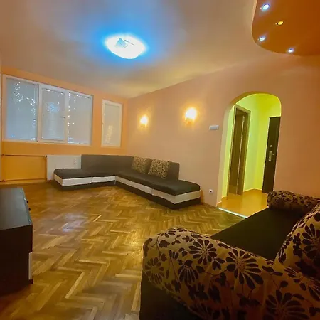 Luxury Jacuzzi Near Arena Nationala And Mega Mall Boekarest