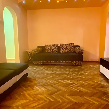 Luxury Jacuzzi Near Arena Nationala And Mega Mall Appartement