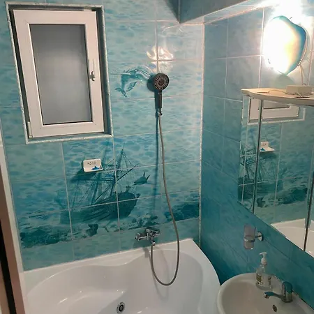 Luxury Jacuzzi Near Arena Nationala And Mega Mall * Boekarest