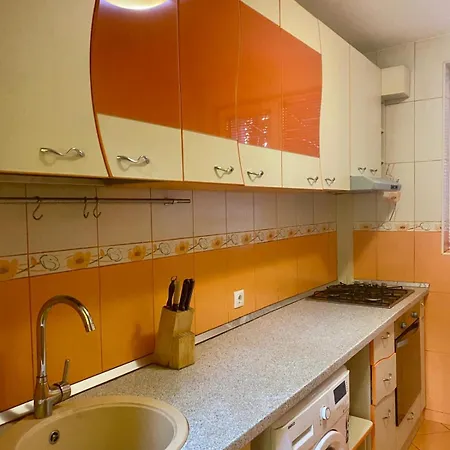Luxury Jacuzzi Near Arena Nationala And Mega Mall Appartement Boekarest
